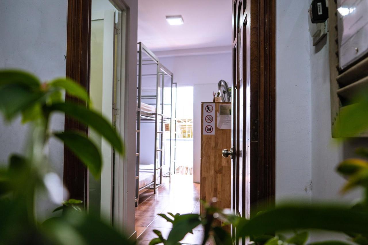 The Crib Vietnam Hostel Ho Chi Minh City Exterior photo